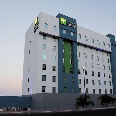 Holiday Inn Express Guaymas By Ihg Esterno foto Holiday Inn Express in Tijuana, Mexico