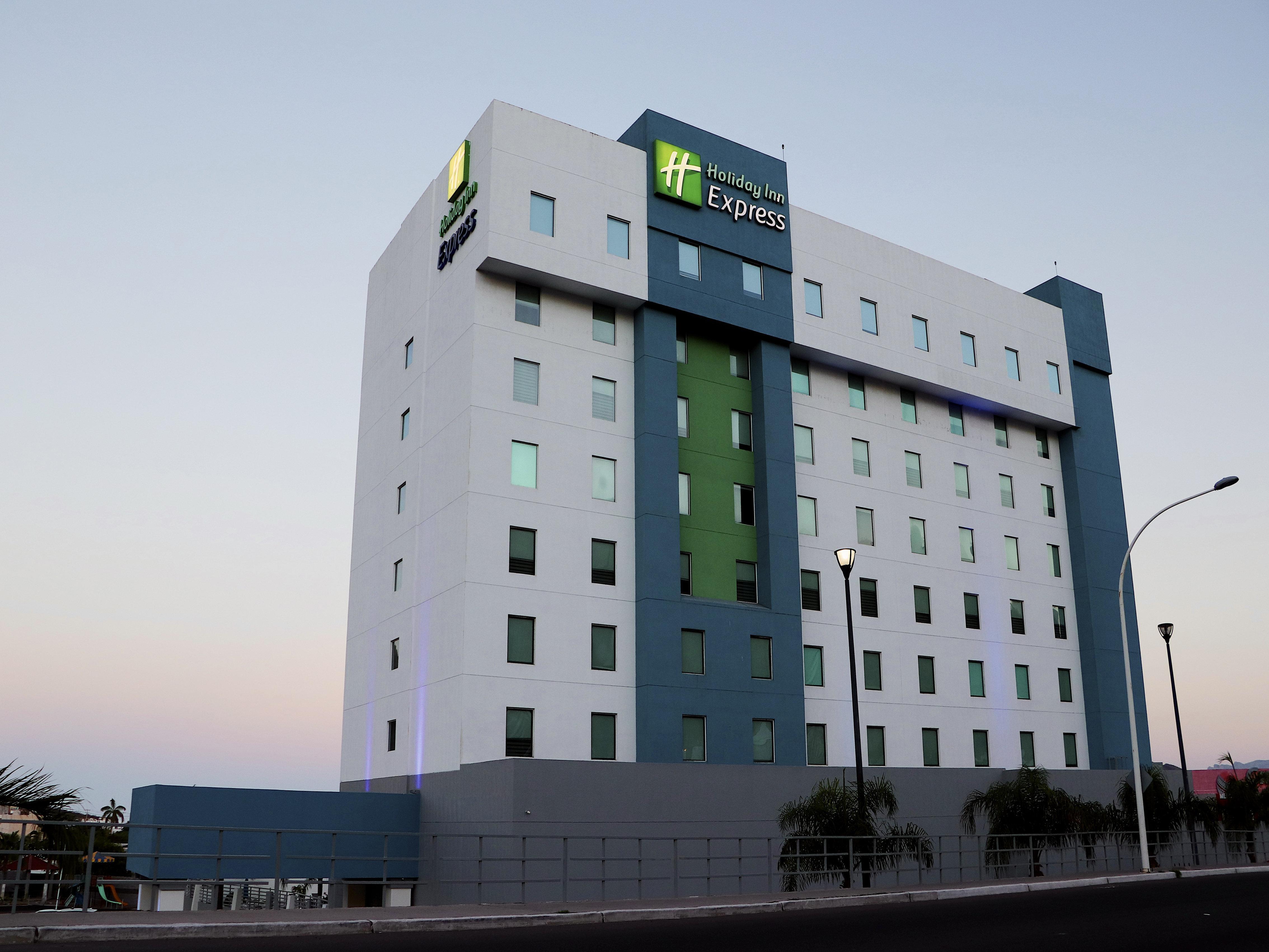 Holiday Inn Express Guaymas By Ihg Esterno foto Holiday Inn Express in Tijuana, Mexico
